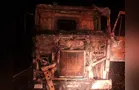 Caminhão pega fogo após pane mecânica na PRC-466 em Manoel Ribas