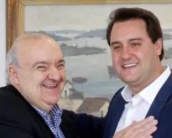Ratinho Jr. convida Greca para integrar chapa com Sandro Alex