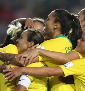 Seleção Brasileira Feminina de Futebol