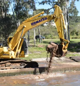 Obras no Rio Capivari