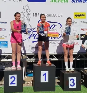 Sandra subiu ao lugar mais alto do pódio neste domingo (19)