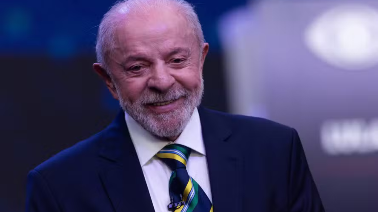 Lula rebate críticas de Flávio Bolsonaro e defende investimentos do governo no agronegócio