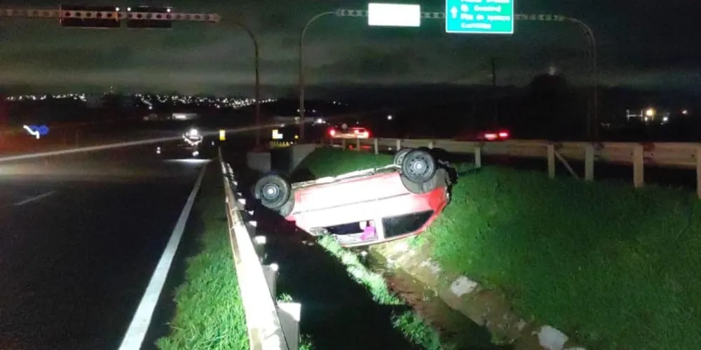 Carro foi apreendido