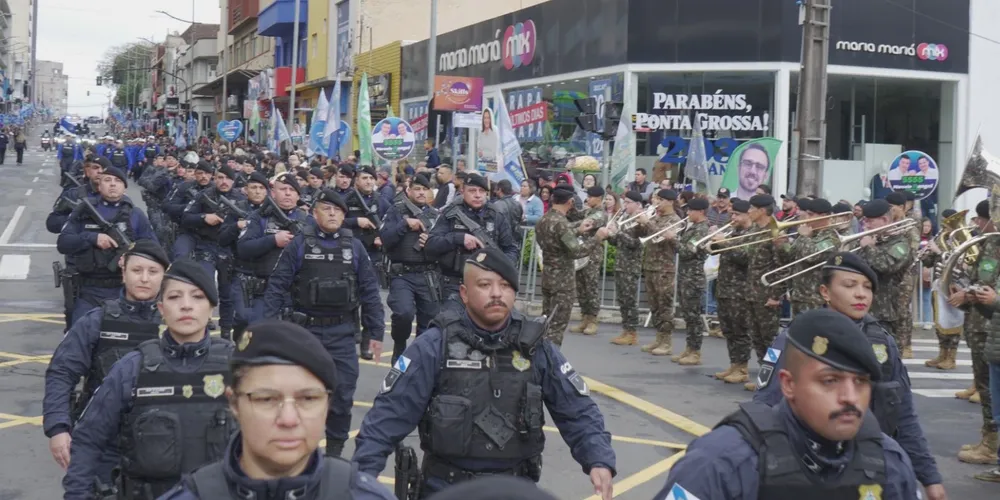A participação das entidades militares e de segurança fez parte da programação oficial