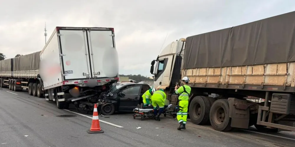 Acidente aconteceu no km 112, na pista sentido São José dos Pinhais