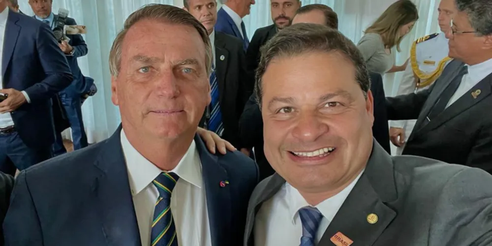 Jair Messias Bolsonaro e Sandro Alex em encontro realizado em 2022