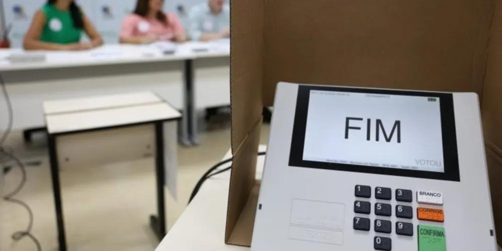 Os eleitores de todo o Brasil irão às urnas em um horário unificado: entre 8 e 17 horas