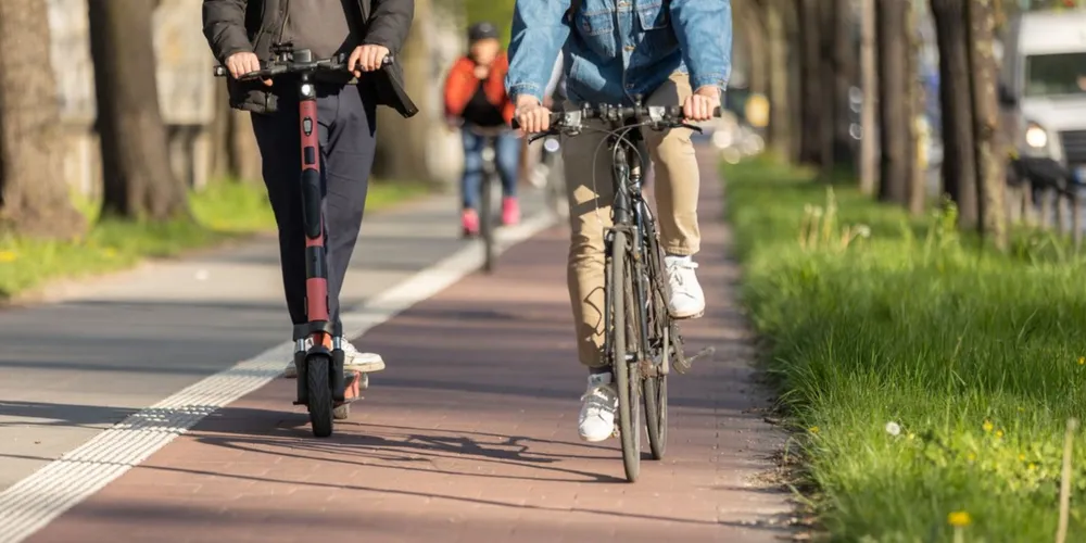 Patinetes, monociclos e outros dispositivos autopropelidos ganharam regras específicas em Ponta Grossa