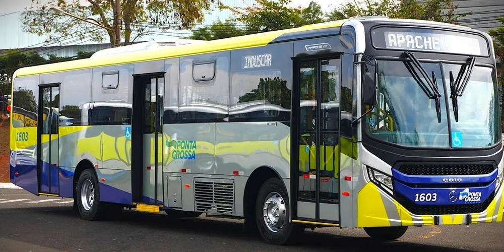O transporte coletivo terá mais veículos no domingo