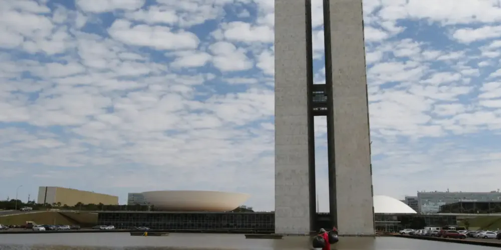 Proposta aumenta para dois dias o descanso remunerado do trabalhador