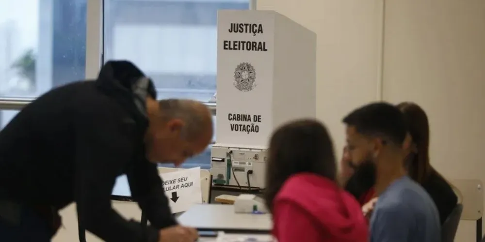 O sistema eleitoral entende que cada turno é uma eleição
