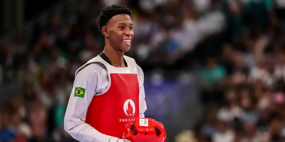 Após começar em desvantagem, brasileiro reage e vira placar na final