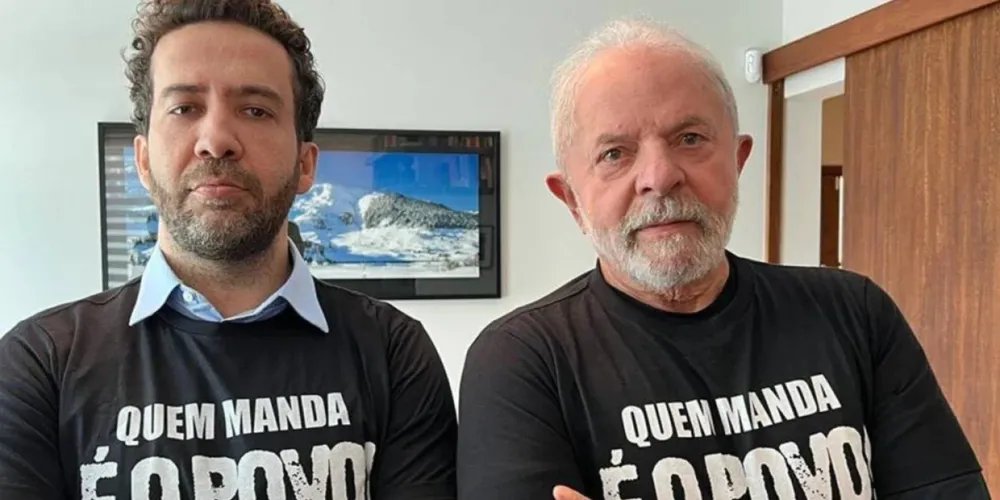 André Janones e Luiz Inácio Lula da Silva
