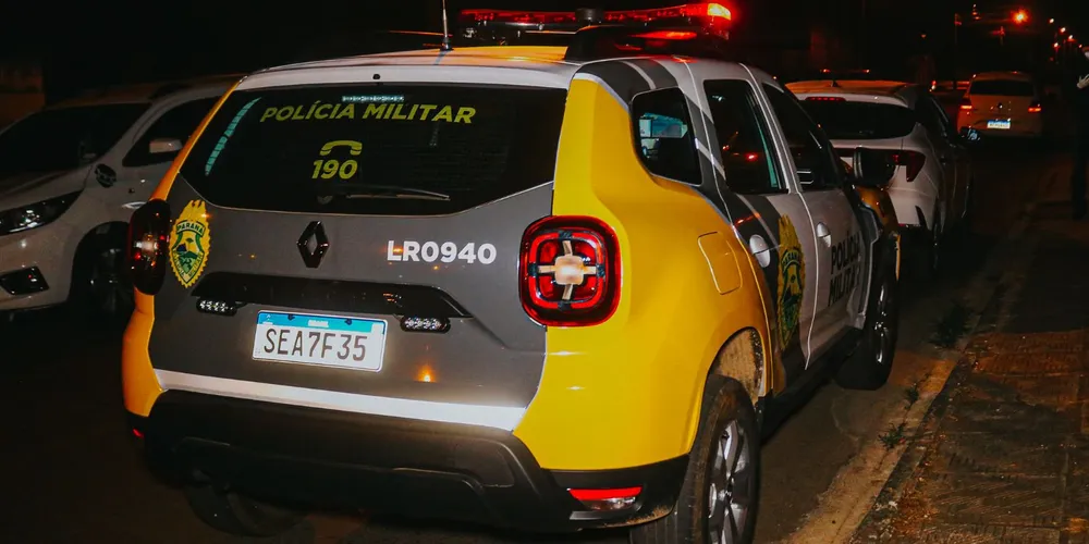 O homem recebeu voz de prisão e foi encaminhado à 13ª Subdivisão Policial (SDP)