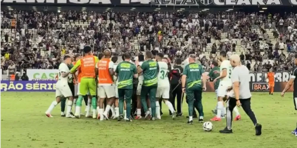 Jogo terminou em 2 a 2