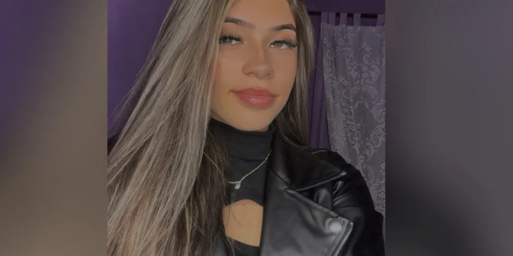 Rauane Kremer Pedroso, de 18 anos, pilotava a motocicleta no momento da colisão na Avenida do Ouro