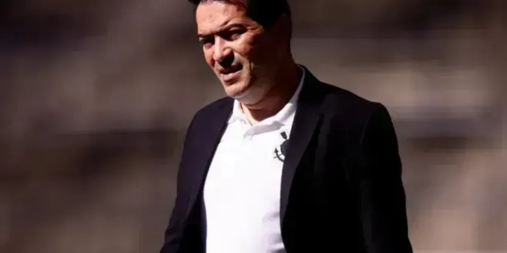 Marcelo Paz não é mais executivo de futebol do Corinthians