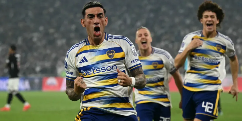 Jogadores do Boca Juniors comemoram gol sobre o Vasco na semifinal da Copa Sul-Americana