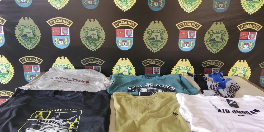 O homem recebeu voz de prisão e foi encaminhado, juntamente com os produtos recuperados, à 13ª Subdivisão Policial