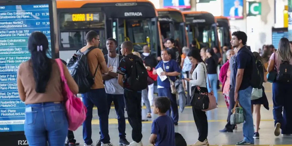 O desempenho de julho deixa os serviços em patamar 0,2% abaixo do maior nível já registrado
