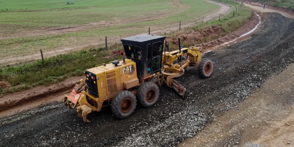 Algumas das frentes de trabalho estiveram nas regiões de Lavrinhas, no distrito de Itaiacoca, e na Estrada do Kalinoski