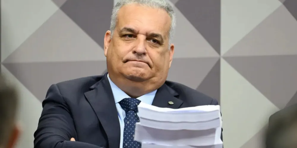 Ministro Gilmar Mendes arquiva pedido de investigação