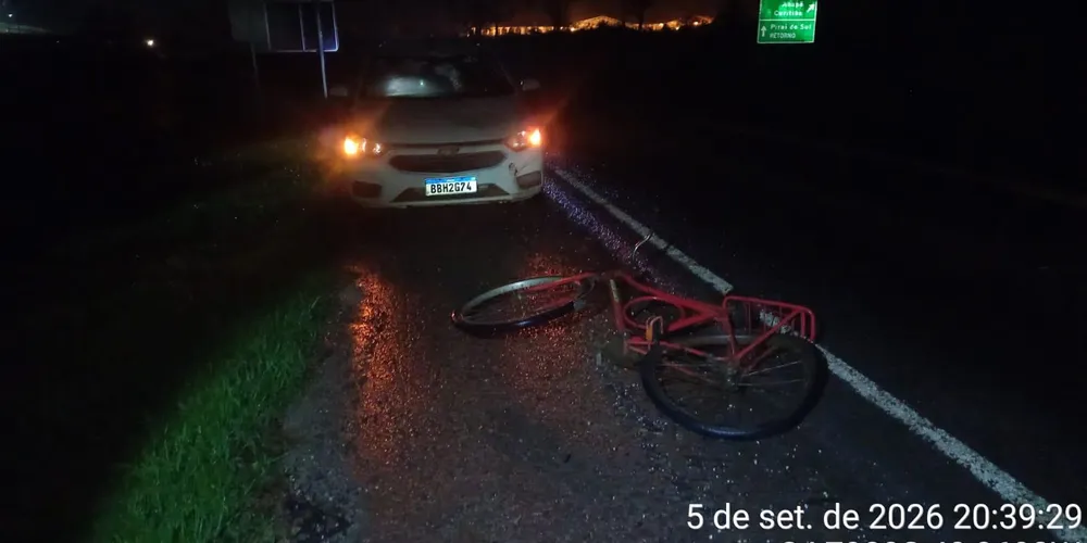 O ciclista de 28 anos sofreu ferimentos moderados e foi encaminhado à UPA de Castro