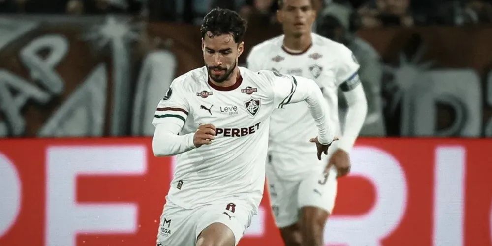 Martinelli tenta levar o Tricolor ao ataque