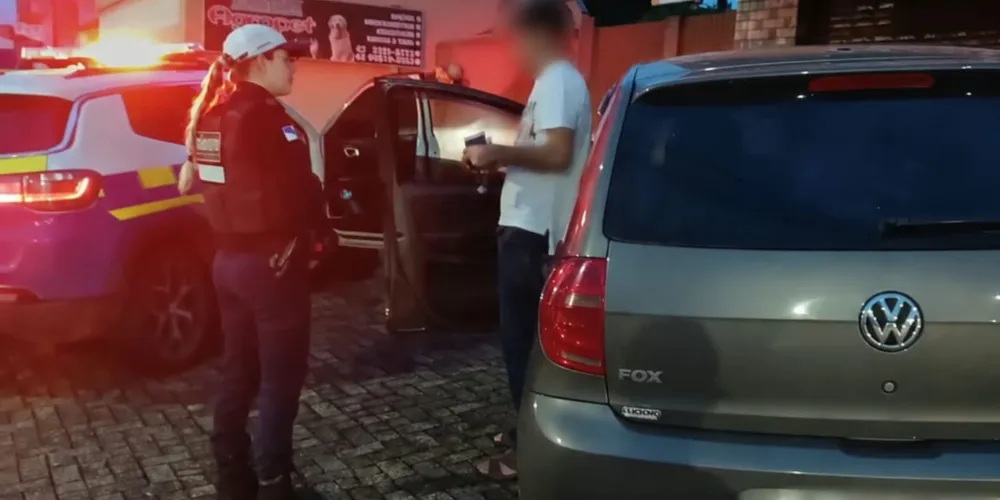 Motorista fazia  zigue-zague