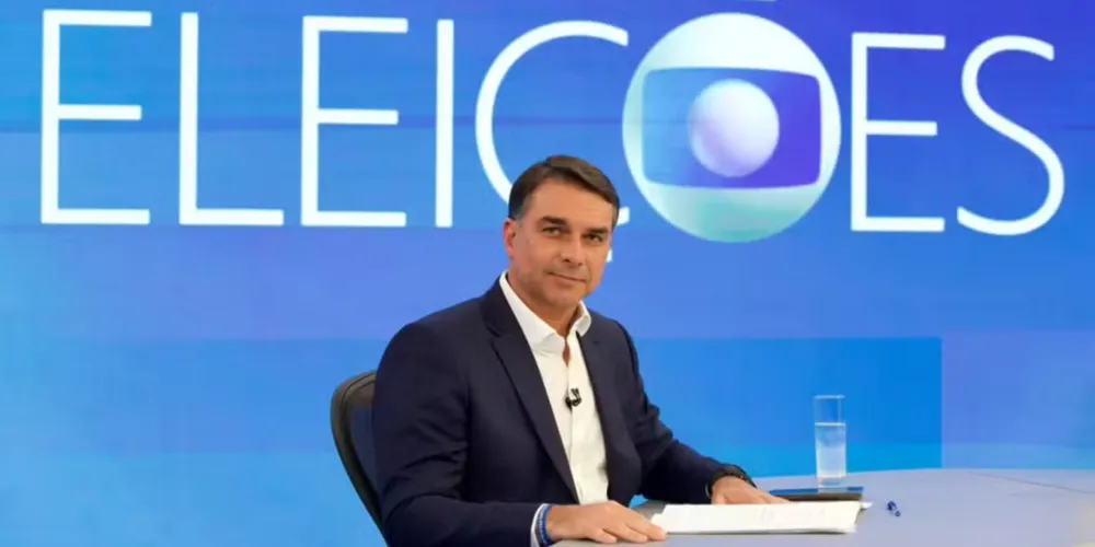 Flávio afirmou que decidiu não comparecer ao encontro em razão de uma suposta censura imposta ao debate