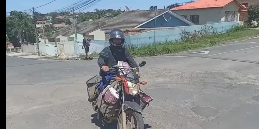 A trajetória de Jonas no meio das notícias começou bem cedo, aos 10 anos de idade