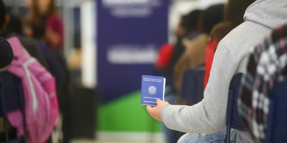 Ponta Grossa conta com 270 vagas de emprego.
