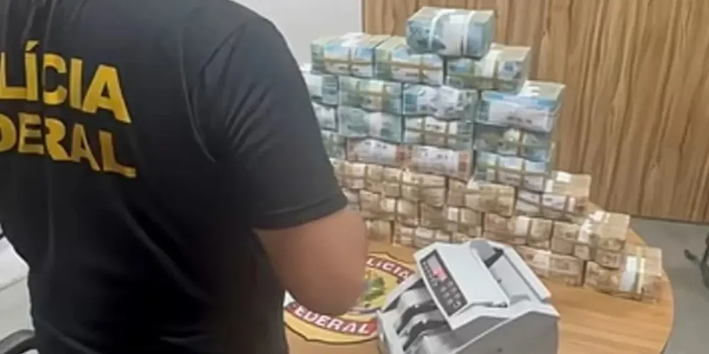 A ação mira dois políticos que serão investigados por compra de votos