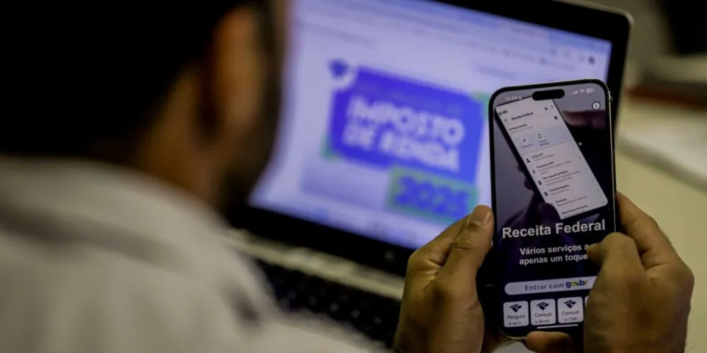 A consulta pode ser feita na página da Receita Federal na internet