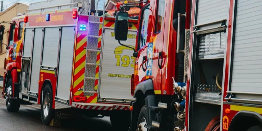 Equipe do Corpo de Bombeiros realizou manobras de desobstrução
