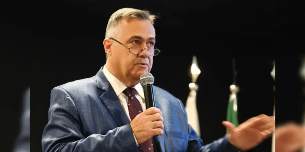 Entre os trechos citados no ofício encaminhado por Beto Preto estão a PR-445 e a BR-369