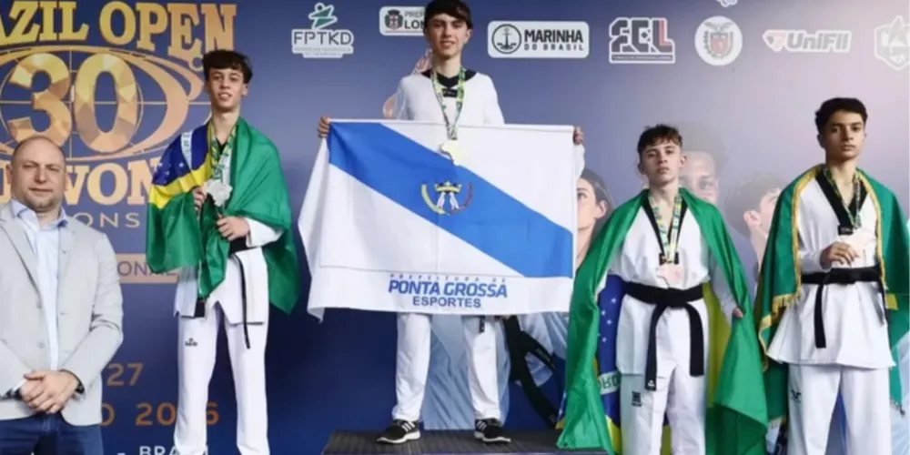 Rafael Neza foi campeão da categoria Cadete até 53 kg, faixa preta, pela seletiva do Brazil Open G2
