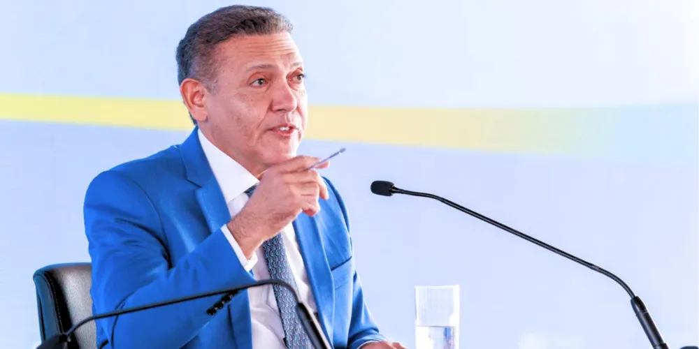 O magistrado avalia libertar Bolsonaro por meio de uma decisão liminar, mas o cenário mais provável é de que o caso seja levado ao plenário da corte