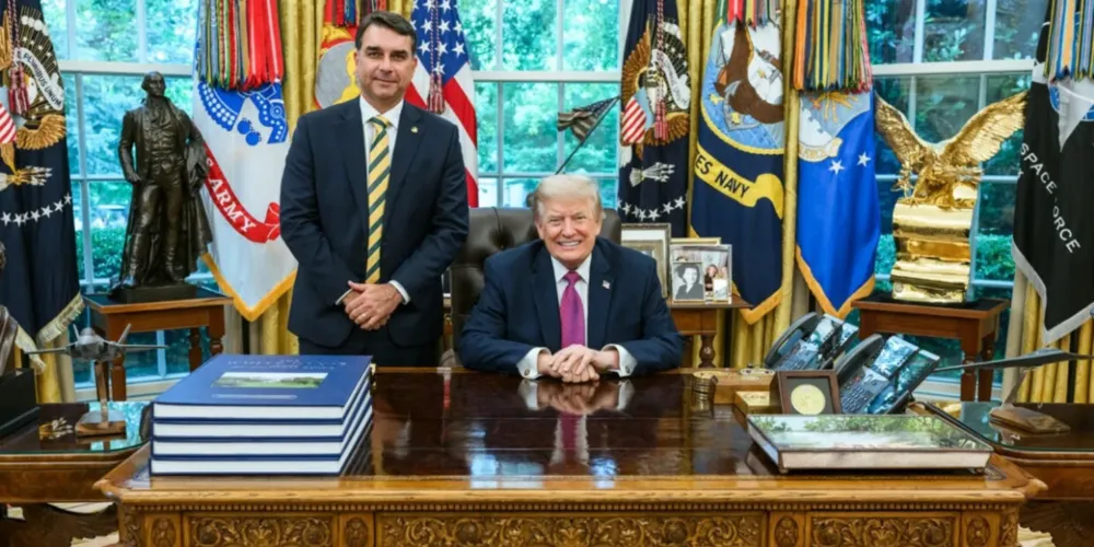 Manifestação ocorre após o advogado Simón Levy, aliado do presidente Donald Trump, afirmar que o governo americano havia autorizado a concessão de asilo político ao parlamentar