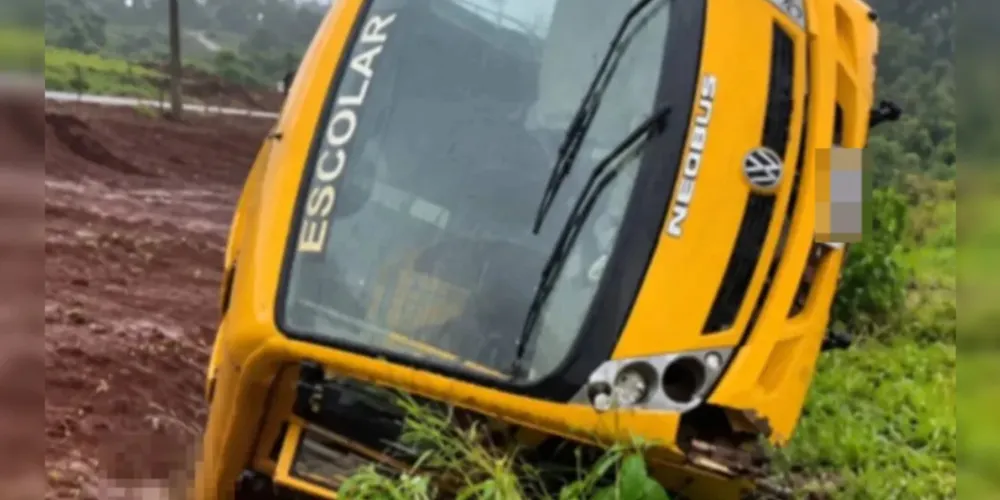 O veículo estava nas proximidades do trevo de acesso secundário ao município