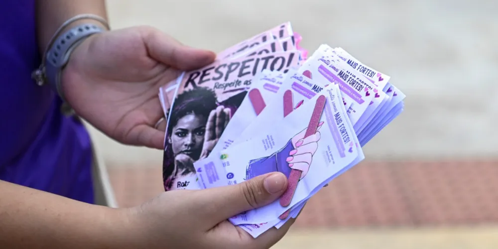 O projeto teve início no dia 31 de agosto, na UBS Alfredo Levandóski, no bairro Gralha Azul, e segue percorrendo diferentes regiões da cidade