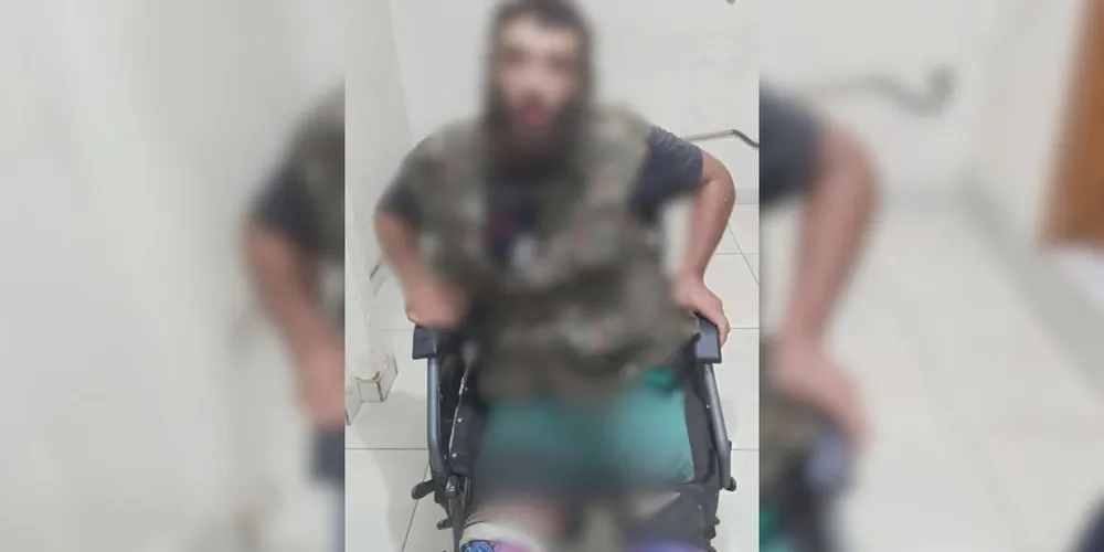 O homem foi preso pelo GAT após agressão e ameaças.