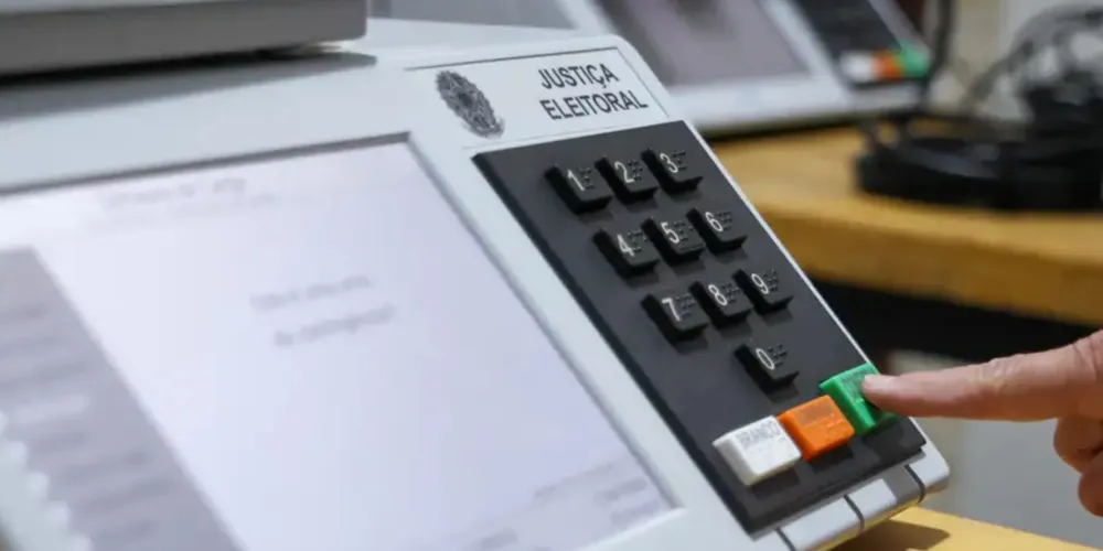 No total, o tribunal recebeu 13 pedidos de registros de candidaturas