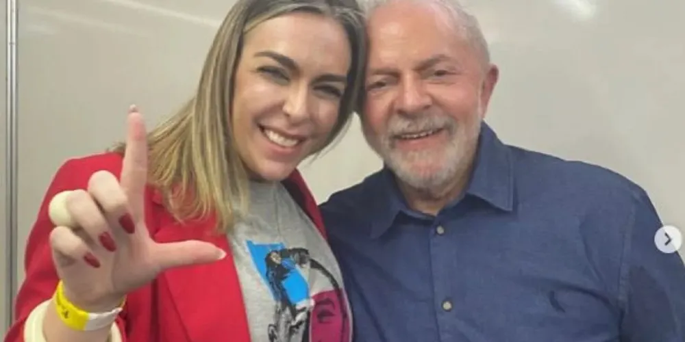 À coluna, ministro Sidônio Palmeira também levantou suspeita de que Roberta Luchsinger pode ter recebido dinheiro para dar entrevista