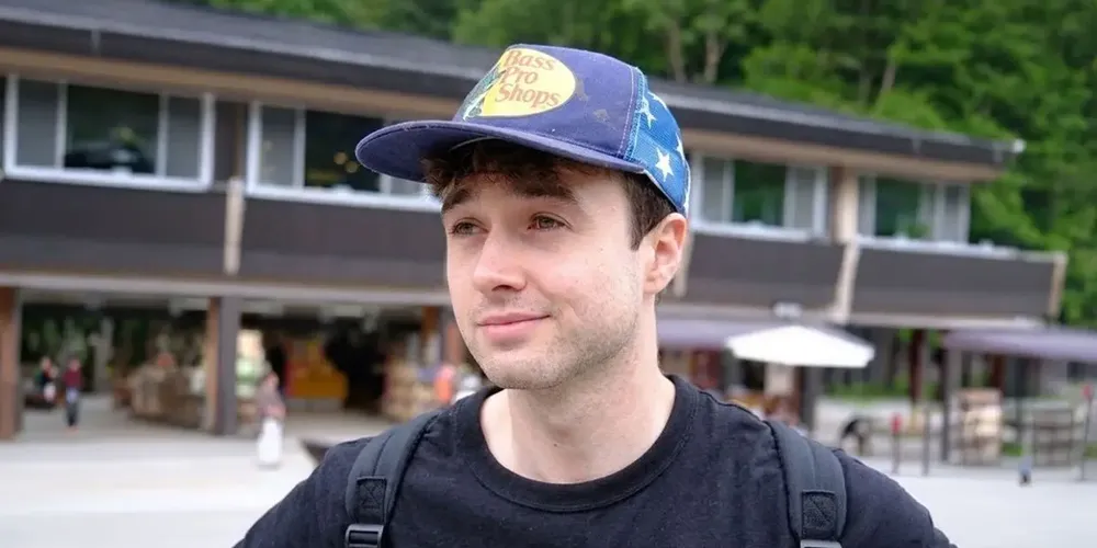 Jacob Coxon, pesquisador de inteligência artificial, pediu demissão da Anthropic