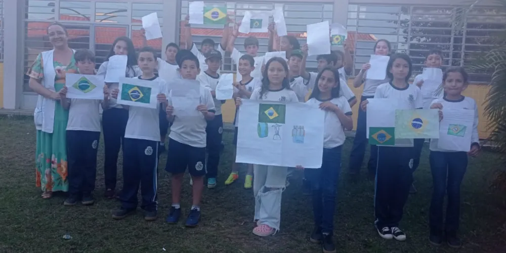 Estudantes puderam conhecer mais da importância da data histórica brasileira