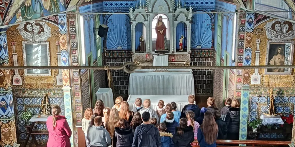 Estudantes puderam experenciar beleza do artista com visita à Capela Senhor Bom Jesus