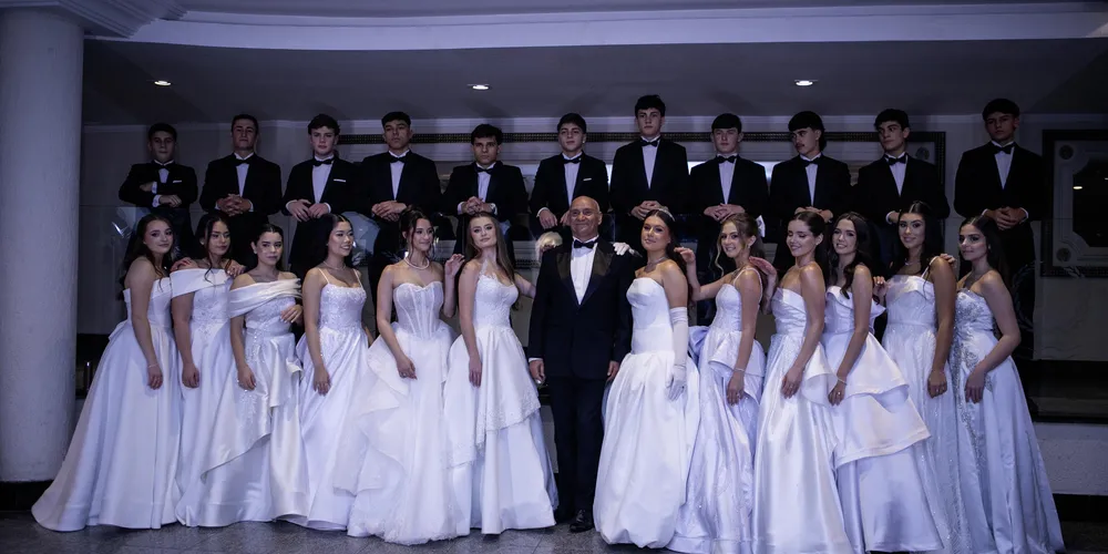A noite foi um misto de beleza, glamour, elegância, magia, alegria e muito amor