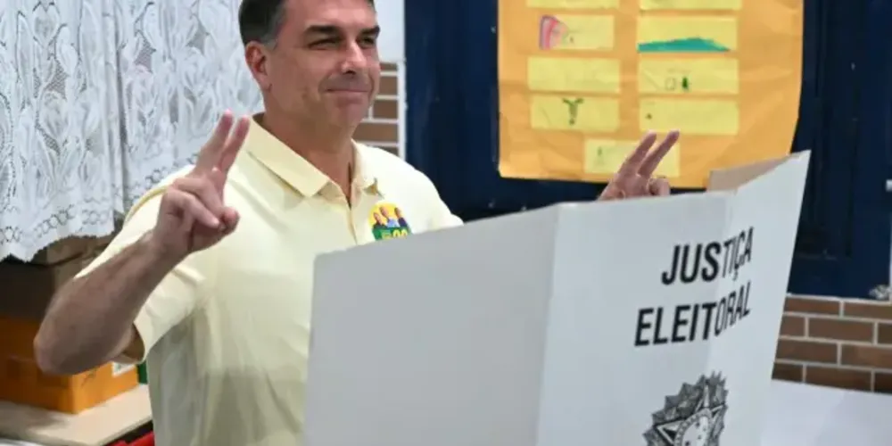Flávio Bolsonaro (PL)