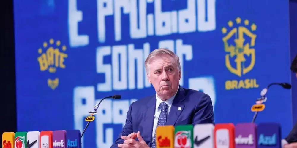 Técnico Carlo Ancelotti anunciará os convocados da Seleção Brasileira no fim de outubro para os testes na Ásia